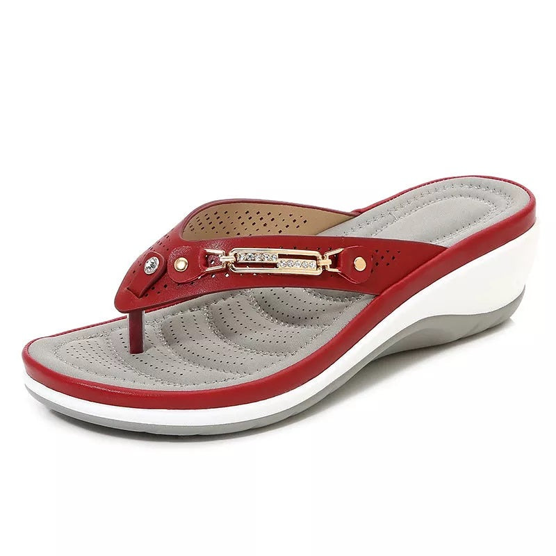Soft leather sandals with arch support for women