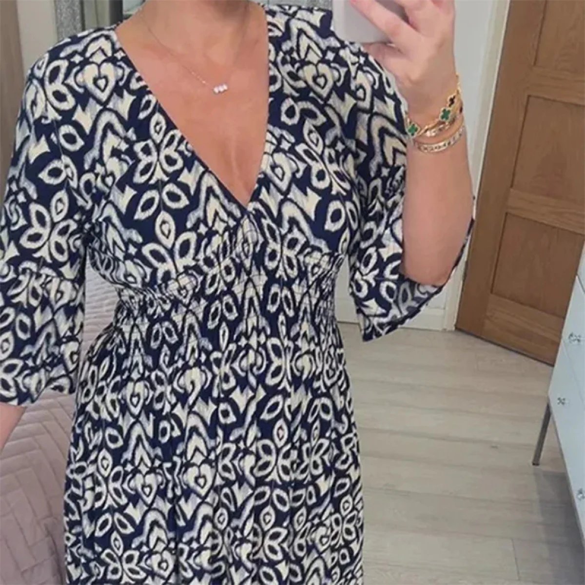 Casual Printed Long Bohemian Neckline Robes – Treat Yourself to an Outstanding Summer Style!