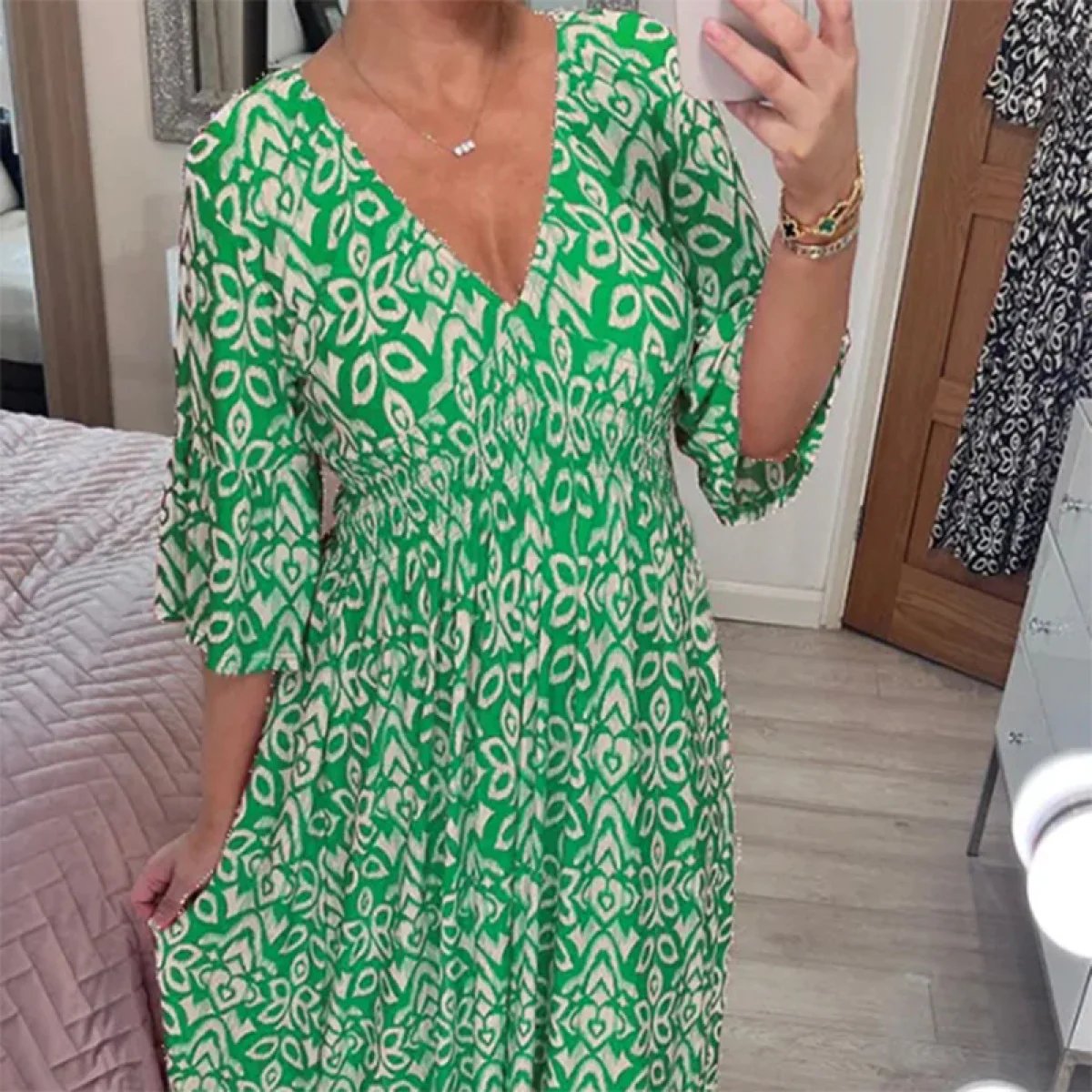 Casual Printed Long Bohemian Neckline Robes – Treat Yourself to an Outstanding Summer Style!